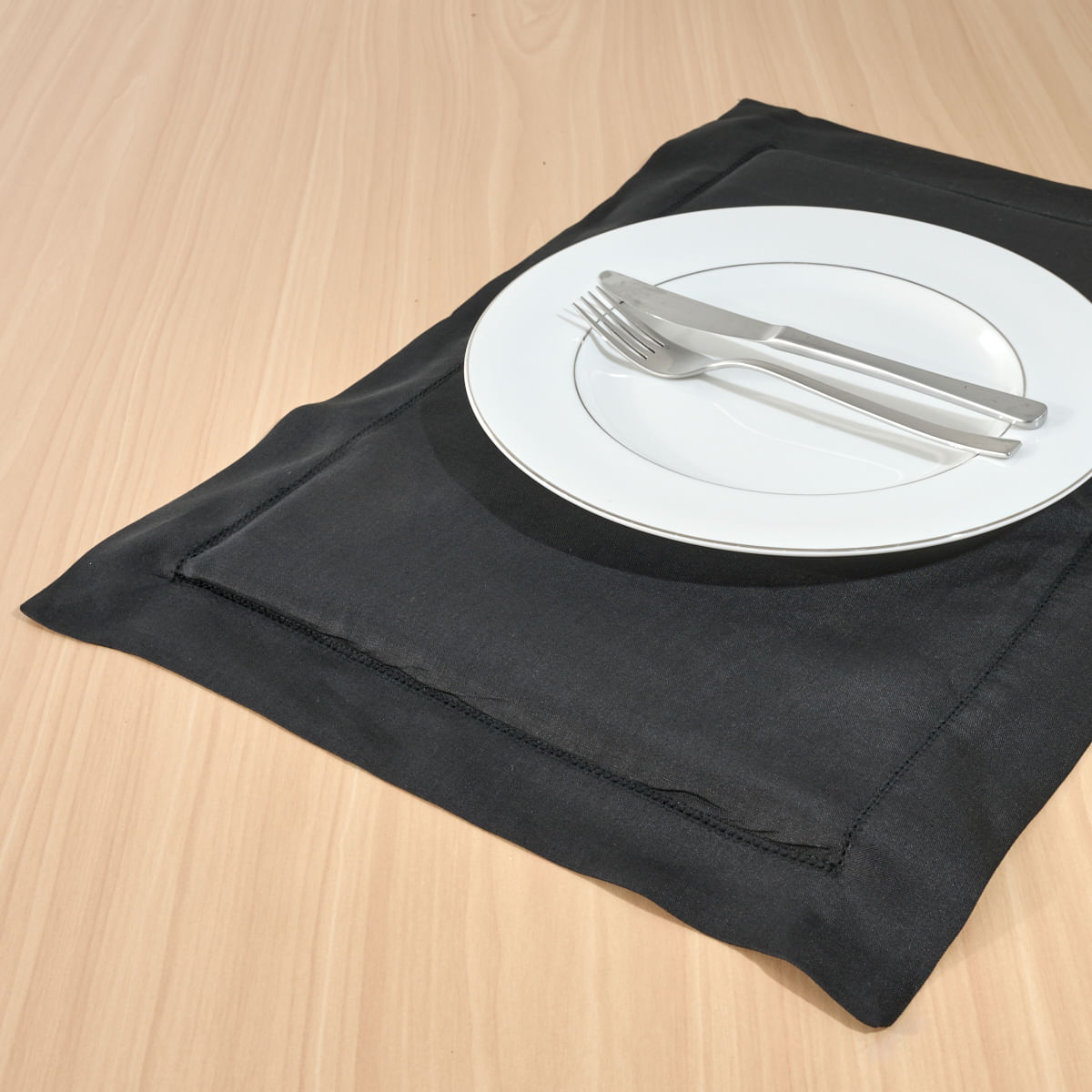 02 10 0003 Toalha de Bandeja Ajour 45x29 Preto A.jpg